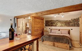 La Maison De Karen The Deer House